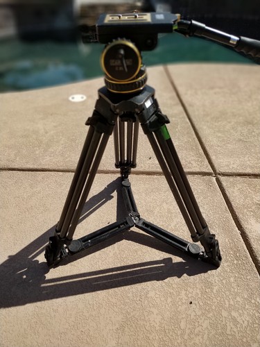 Cartoni c20s tripod and - cartoni, carbon