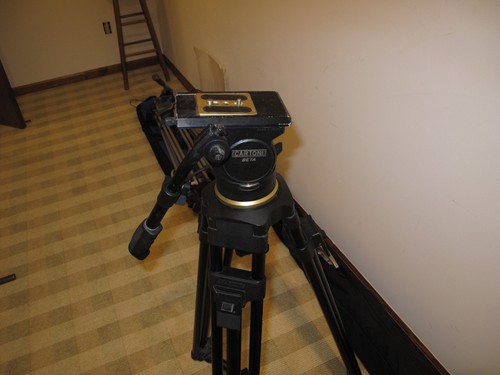 Cartoni beta tripod - cartoni,