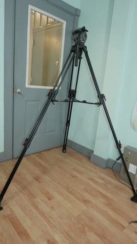 Cartoni aluminum tripod with - aluminum,
